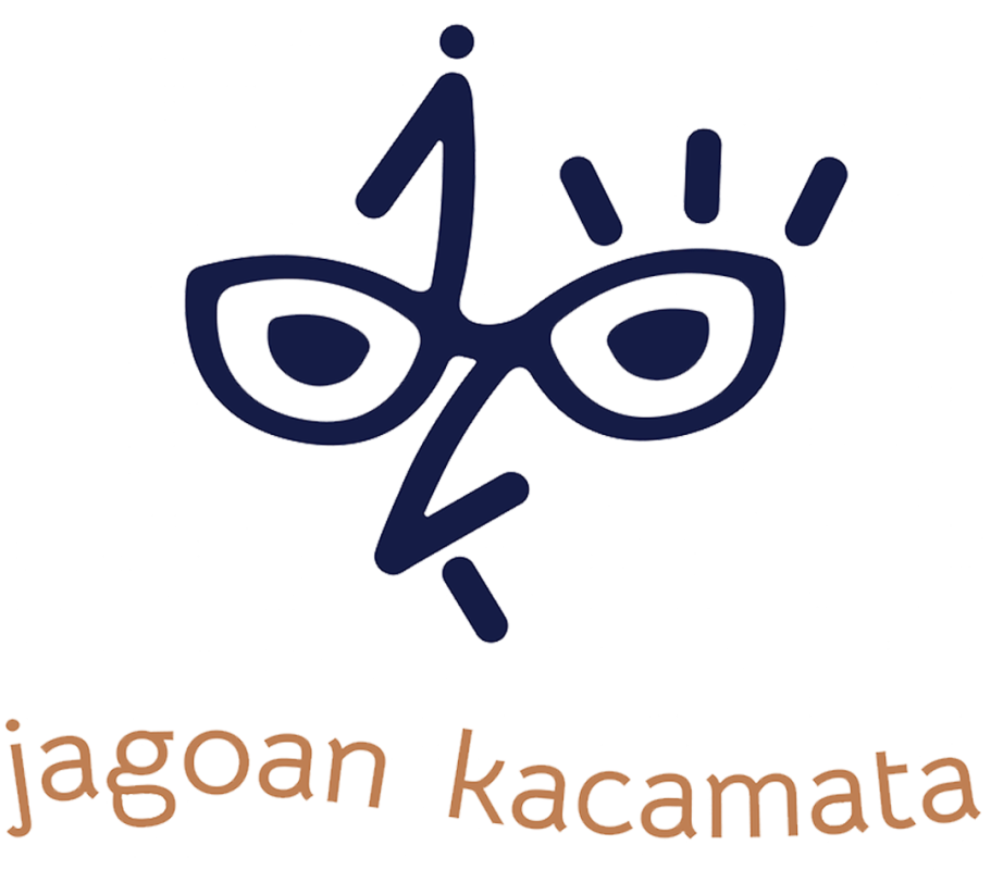 JAGOAN KACAMATA